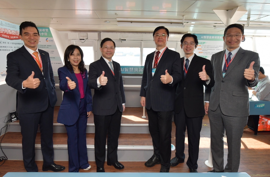 �ɽ��������gָ̎���Ƅ���͸�^���_��������I���g�о�Ժ�c������������������춸��ہ����ǻ۶�݆���Ȍ�������Micro LED͸���@ʾ������(22)�Ն���(�������_��늠I�\�L�߿������¸�������݆��˾�����L�S���������������L��ȫ���������и����L�_�_�������������g̎���L���܄P������Ժ늹�ϵ�y�������L������)